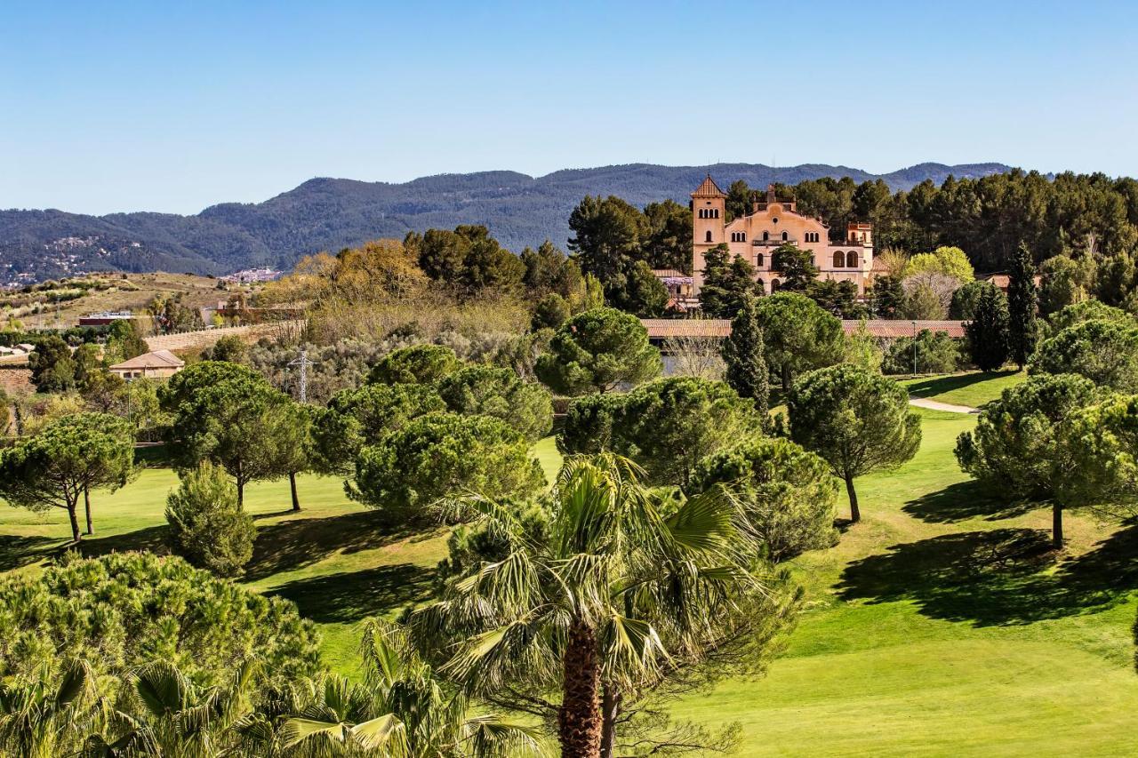 Dolce By Wyndham Barcelona Resort ซานต์ เอสเตเว เซสโรวิเรส ภายนอก รูปภาพ